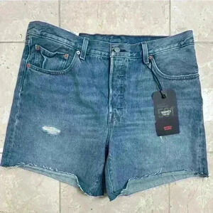 NWT Levi's Premium 501 Mid Rise Denim Shorts Distressed‎ Light Wash Size 32